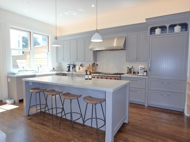 Photo - 2125 Broderick St