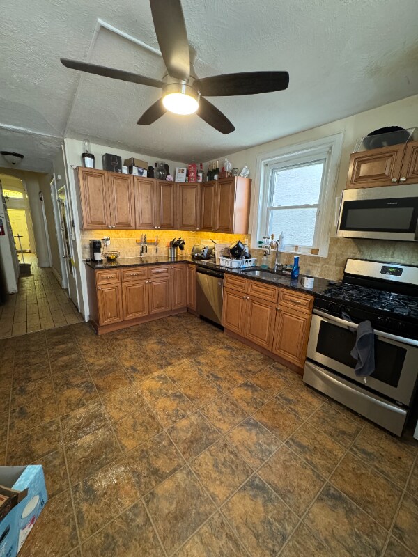 3203 Powelton Ave