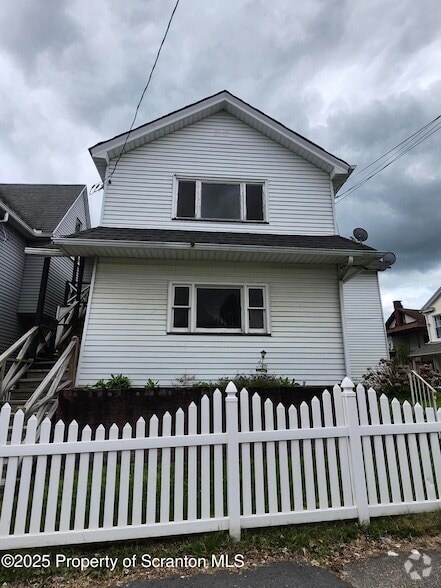 Building Photo - 1123 Lafayette St Rental