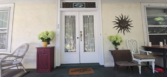 Photo - 33 Cottage St