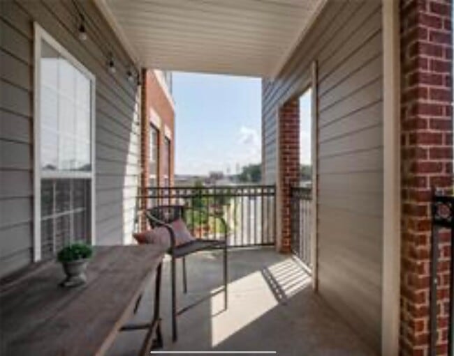 Photo - Furnished 3 bed, 3 bath Houndstooth Condo available Fall 26