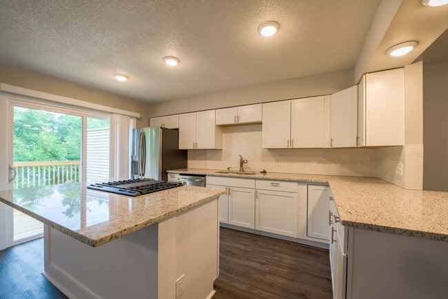 Photo - 5590-5592 Timber Lane Shorewood MN Unidad 5592 Timber Lane