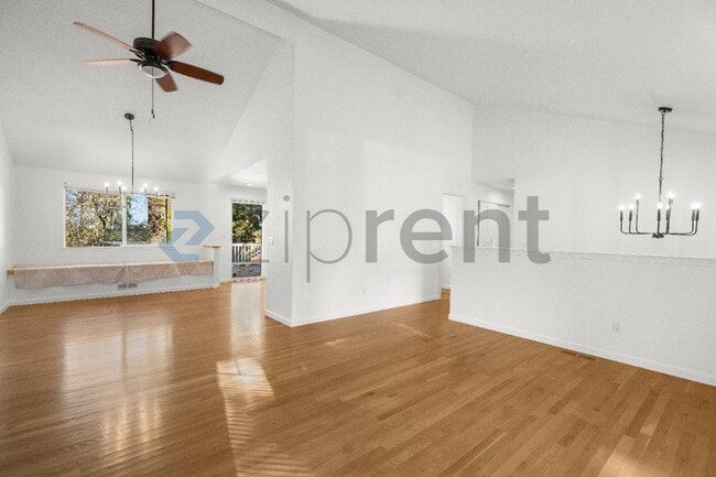 Photo - 10733 126th Pl NE