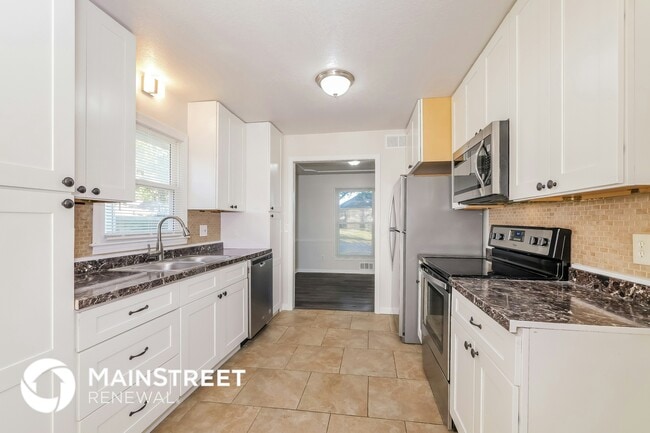 Photo - 7809 E 127 Terrace