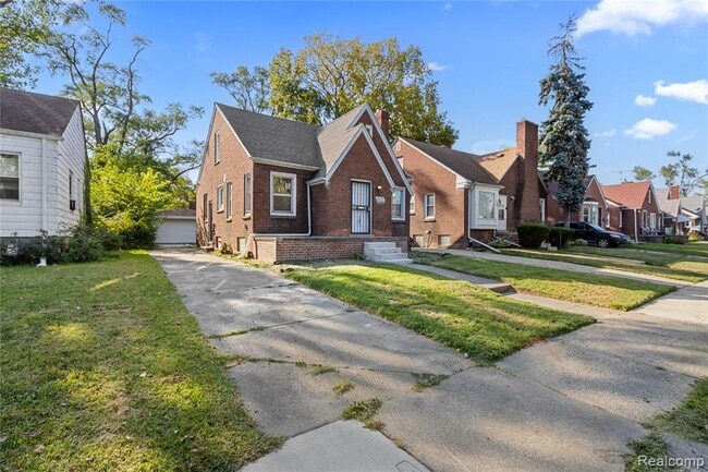 Photo - 13575 Rutherford St