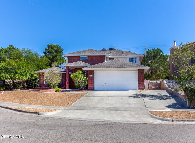 Building Photo - 6104 La Posta Dr