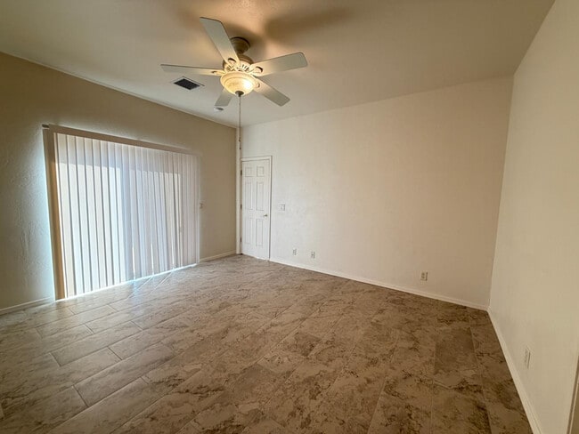 Photo - 4613 Bay Cir