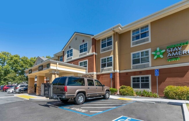 Building Photo - Furnished Studio-San Jose - Edenvale - North Rental
