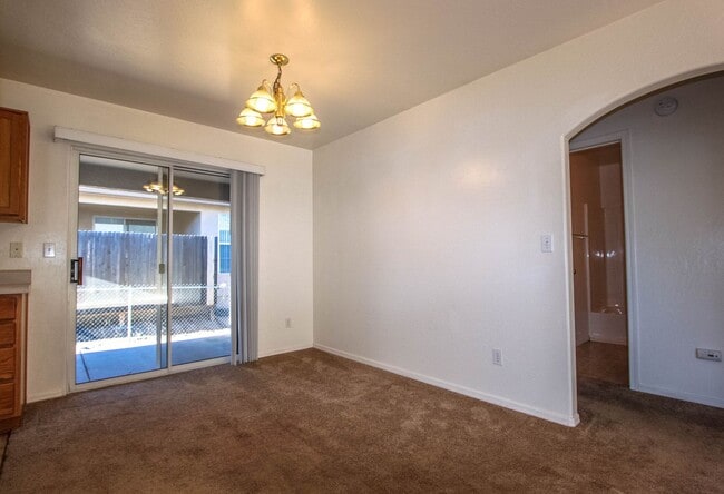 Photo - 6200 N Rockland Dr Unit Apt A