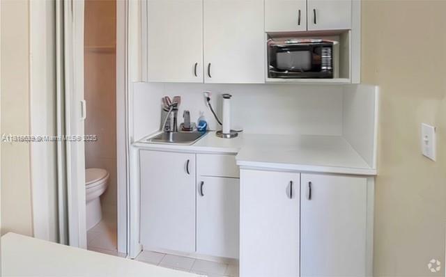 Building Photo - 2910 SW 102nd Ave Unit 1 Rental