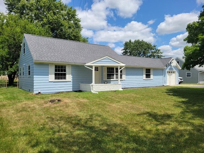 Building Photo - 7721 Diane Dr