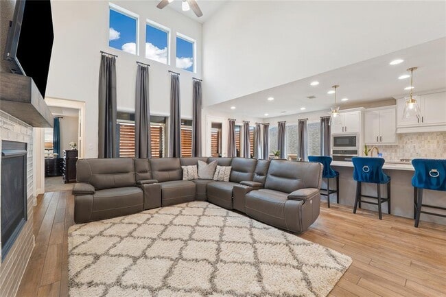 Photo - 212 Gary Wayne Dr