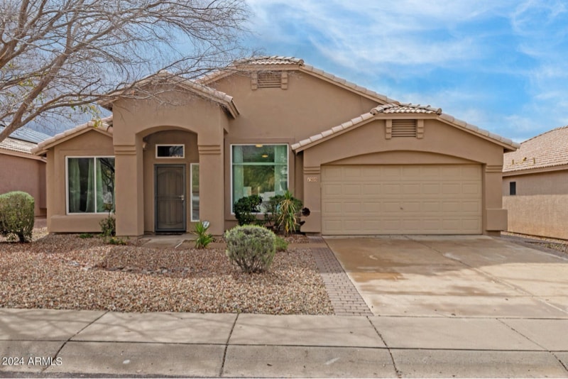 Photo - 1505 E Wahalla Ln