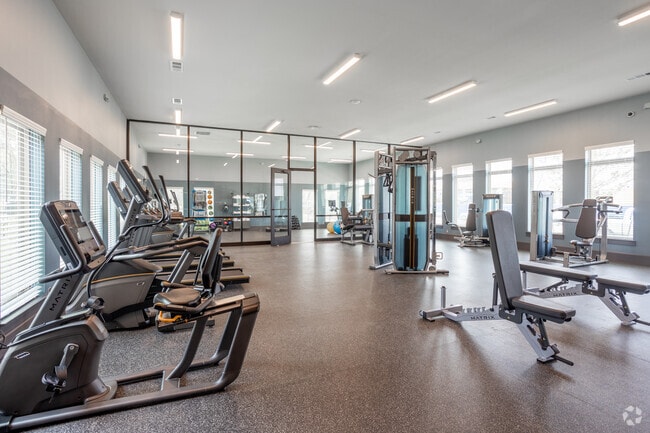 Gimnasio - Avery Oaks