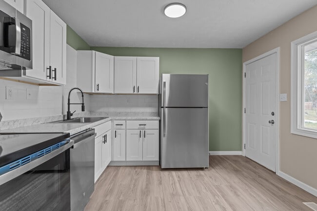 Photo - 2713 N Delphos St