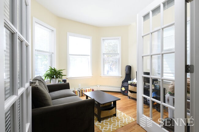Photo - 395 Washington St Apartment Unit 1