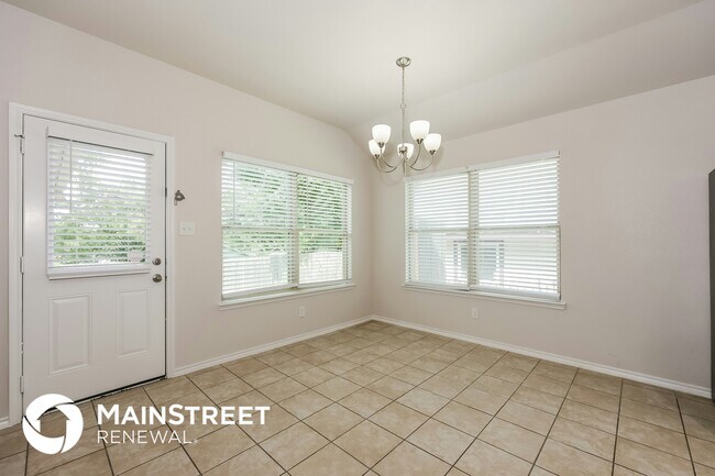 Photo - 1037 E Powell Ave