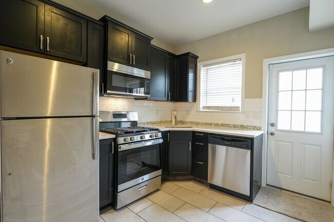 Photo - Cozy 3 Bed in Whitman