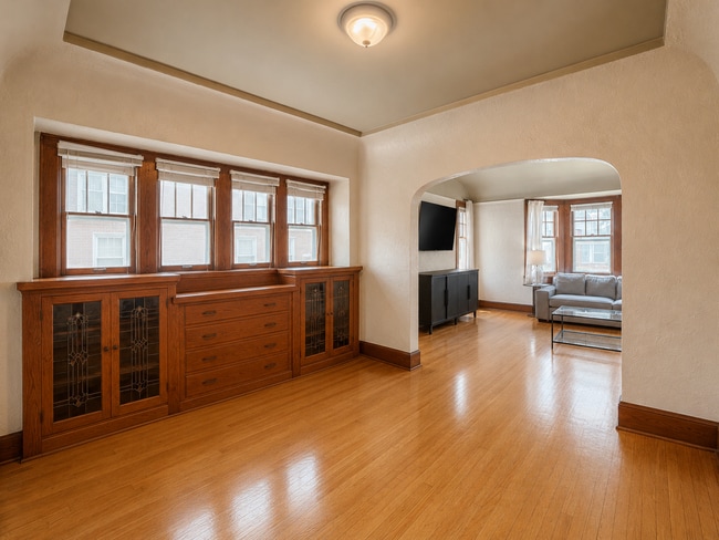 Photo - 2572 N 66th St Unidad Lower