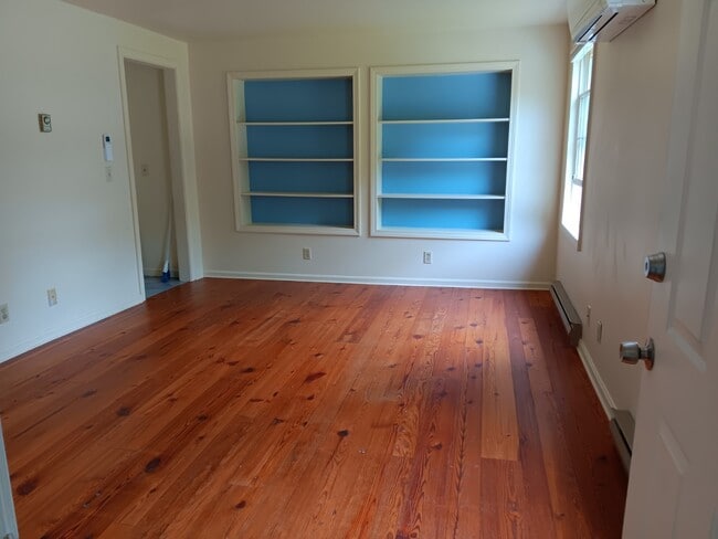 Photo - 108 Crescent St Unit 2R