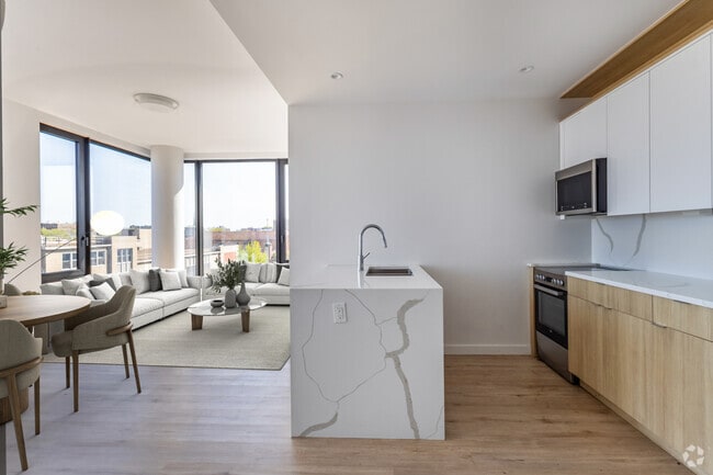 Building Photo - 2177 60th St Unit 7B Rental