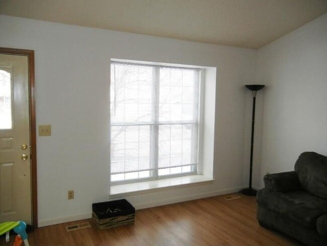 Photo - 19584 E Linvale Dr