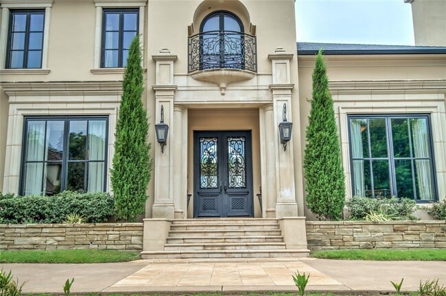 Photo - 5701 Mistletoe Ct