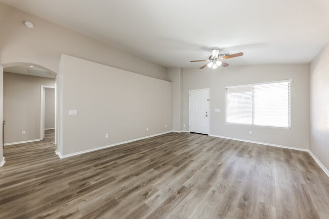 Photo - 20972 N 84th Ln