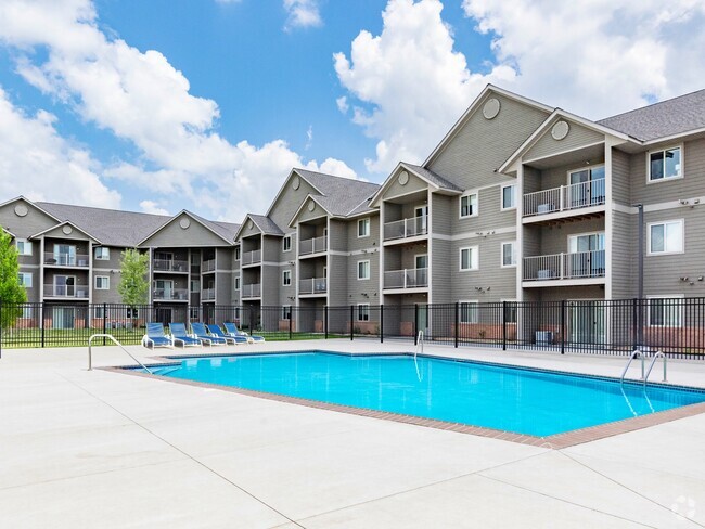 Building Photo - The Grove at Mankato Rental