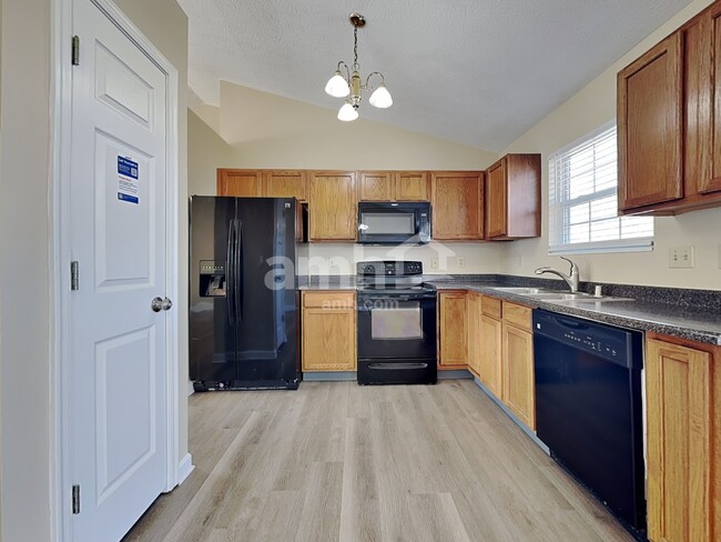 Photo - 172 Haley Ln