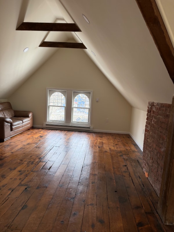 Photo - 111 Sycamore Ave Unit 3