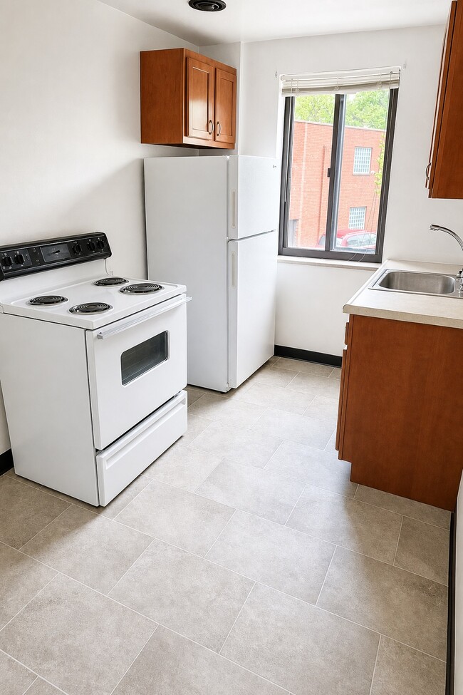 Studio - Fieldbrook Apartments