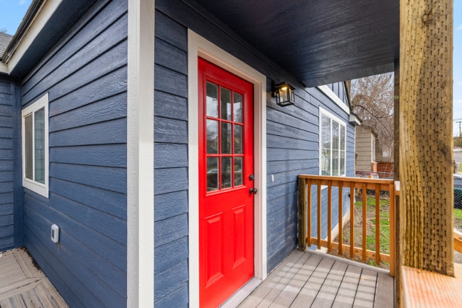 Photo - 2327 Garden Ave