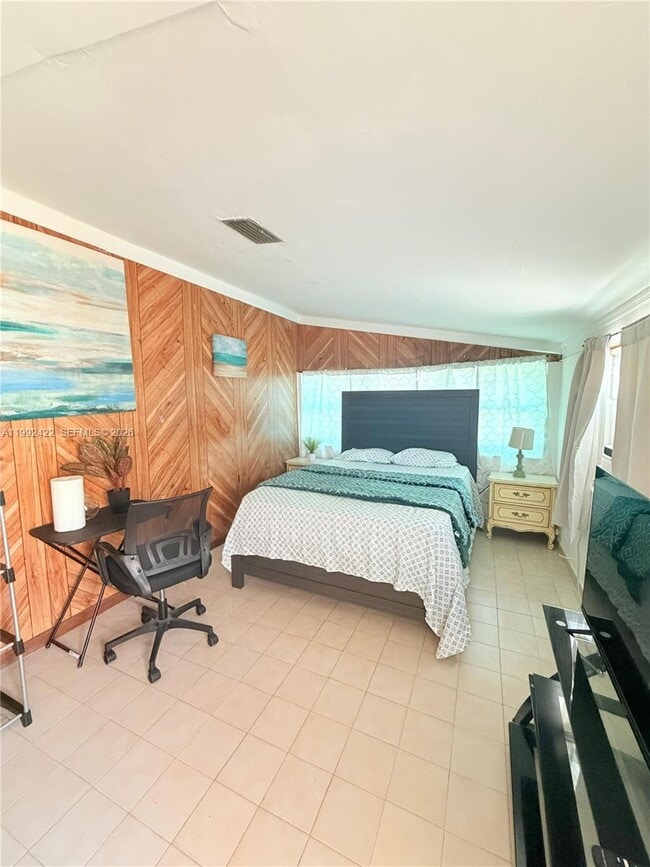 Photo - 19631 NE 12th Ct Unidad EFF