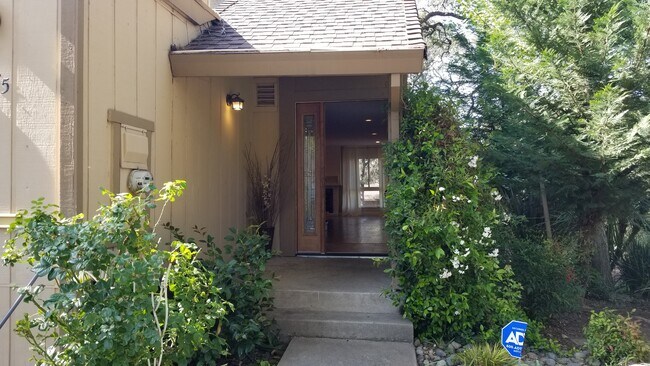 Photo - 6415 Ebano Ct