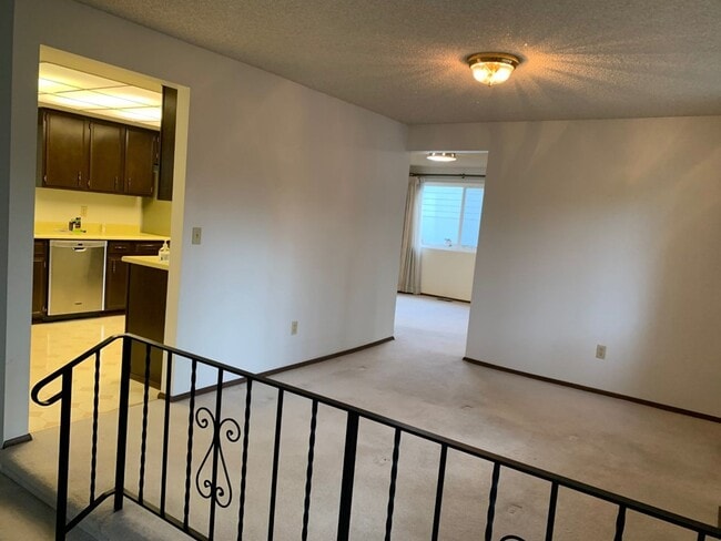 Photo - Spacious 3 bed 2 bath rambler home in Boulevard Lane, Renton