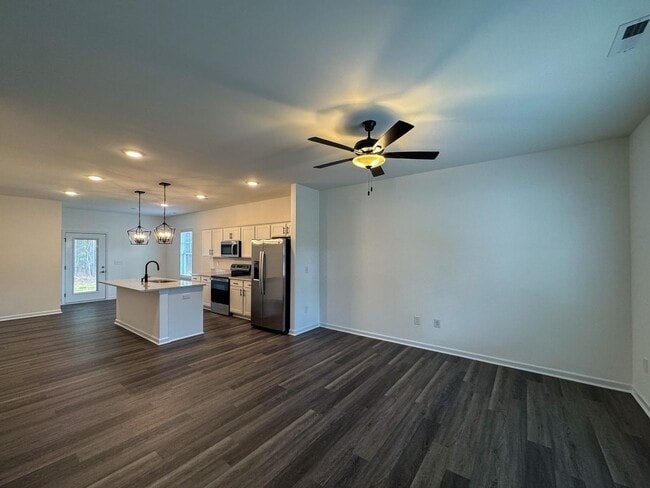 Photo - Beautiful 3 Bed 2 Bath Home in Raeford