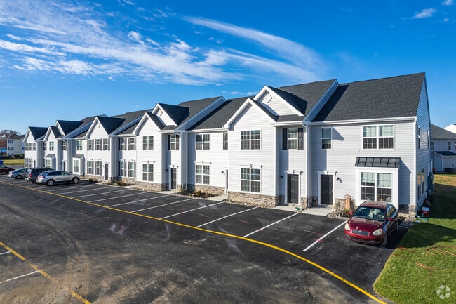 Enclave at Millwood - Enclave at Millwood