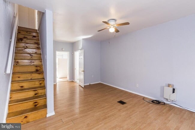 Building Photo - 3121 Agate St Rental