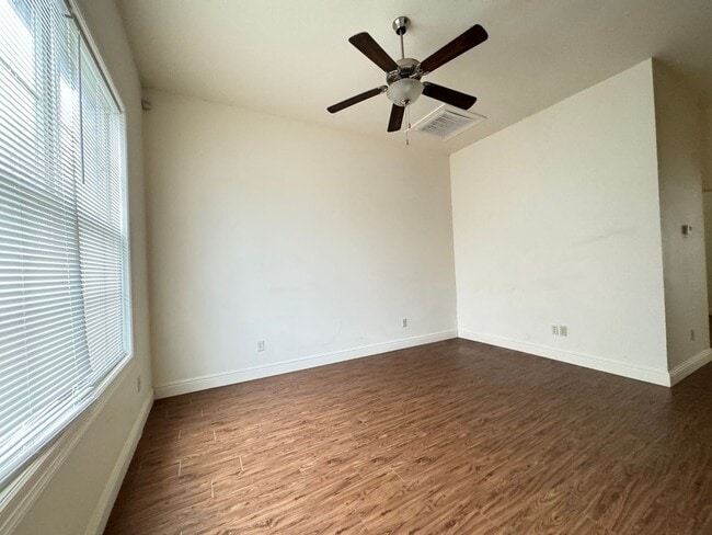 Photo - Pine Grove Apartments Unit 917 S. Barnett Springs St.