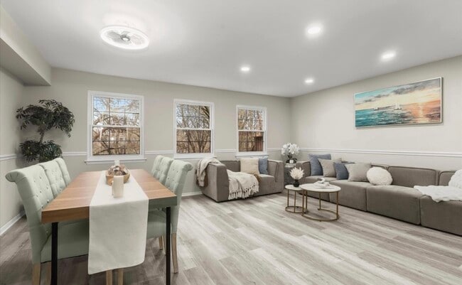 Photo - 40 Badger Gate Ct