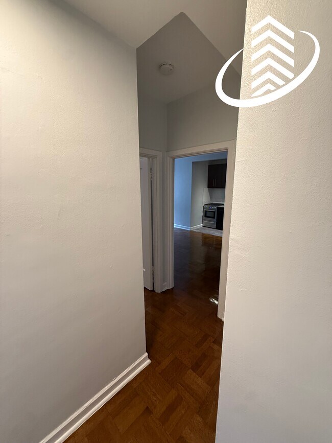 422-24 West Melrose St.