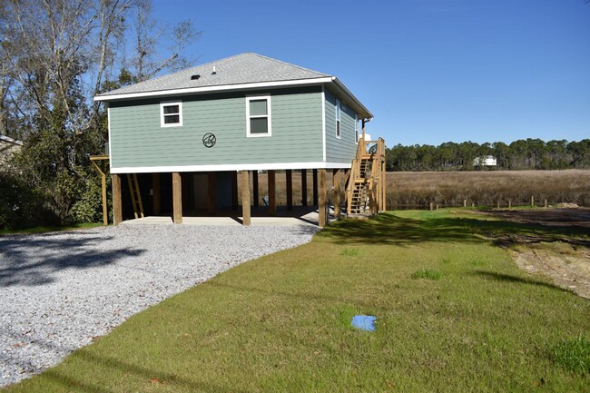 Photo - Fully furnished 2 BD/2 BA Ocean Springs home on the Bayou