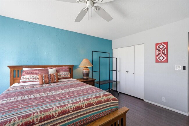 4600 N 68th St Unit 371