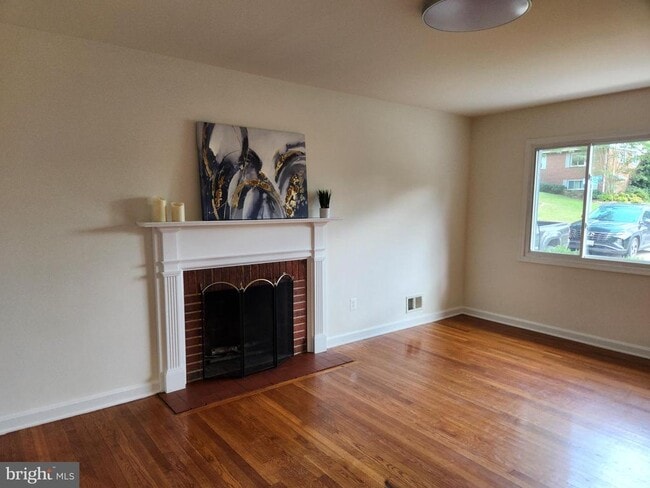 Building Photo - 3300 Potterton Dr Rental