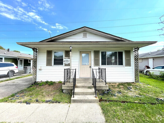 Building Photo - 4051 Desmond Ave Rental