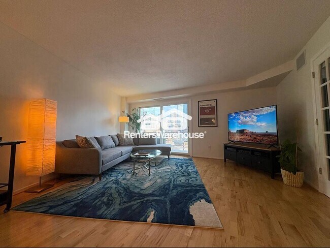 Photo - 1200 Nicollet Mall Unidad 906