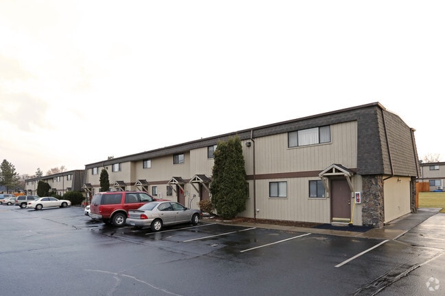 Rimrock Apartments