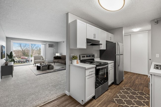 Hillcrest Place Apartments