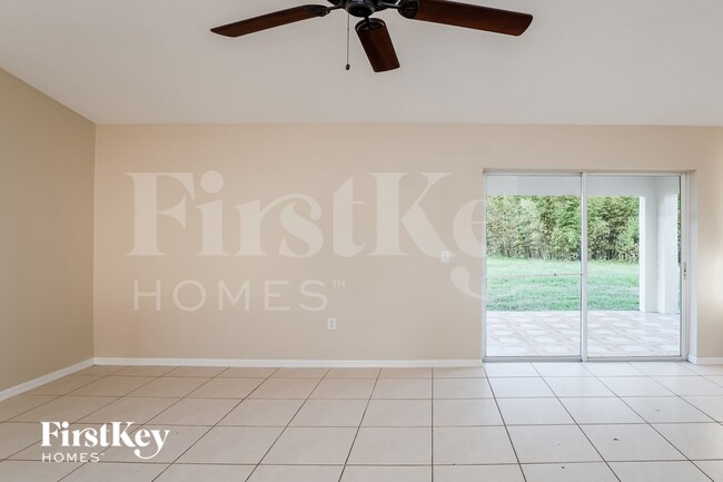 Photo - 2418 Peace Cir